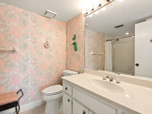 845 Collier Ct 203, Marco Island, Florida 34145