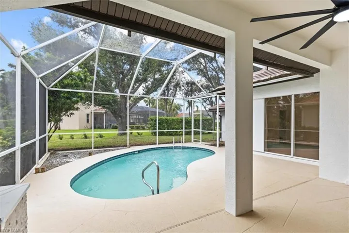 12809 Vista Pine Cir, Fort Myers, Florida 33913