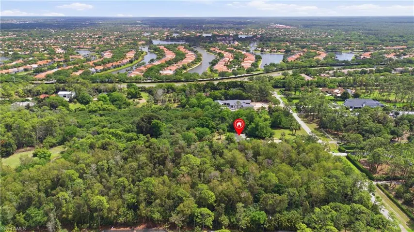 5681  Bur Oaks  LN, Naples, FL 34119