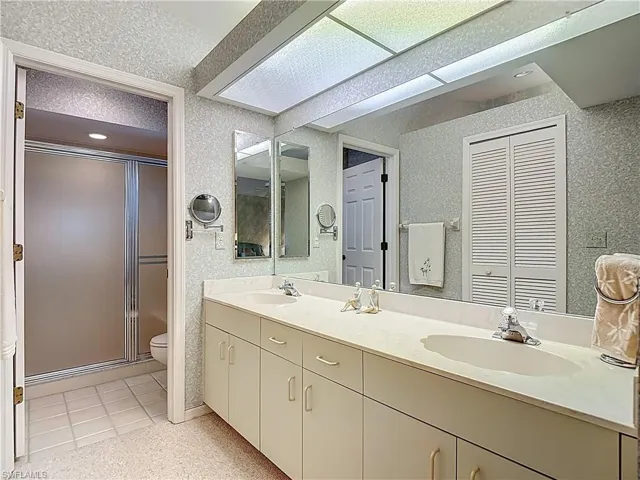 2181 Rio Nuevo Dr, North Fort Myers, Florida 33917