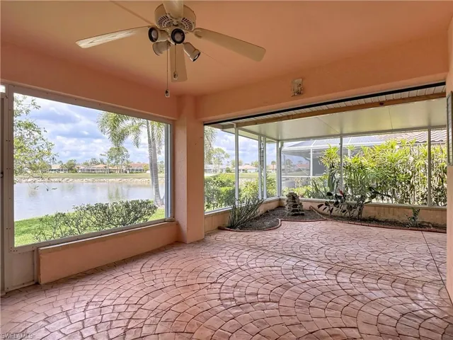 2181 Rio Nuevo Dr, North Fort Myers, Florida 33917