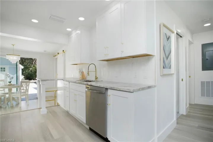 1308  Grand Canal  DR, Naples, FL 34110