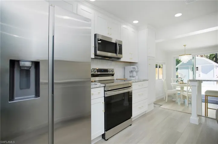 1308  Grand Canal  DR, Naples, FL 34110
