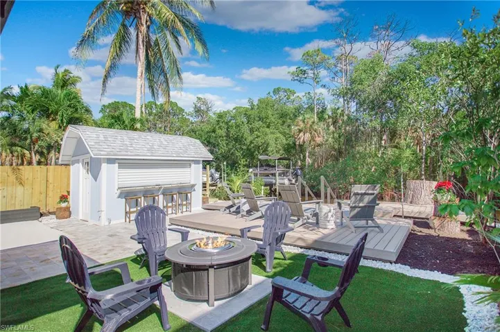 1308  Grand Canal  DR, Naples, FL 34110