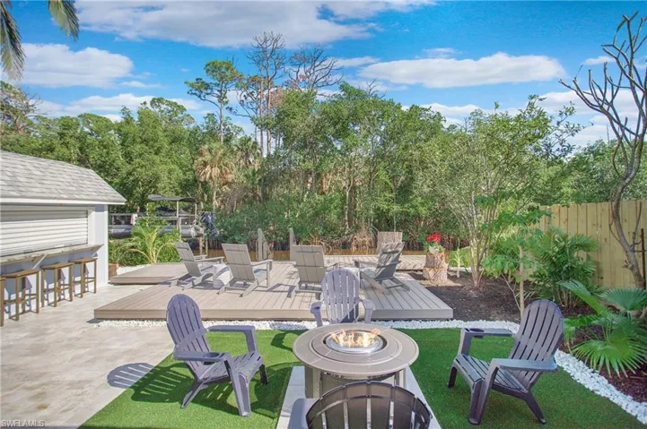 1308  Grand Canal  DR, Naples, FL 34110