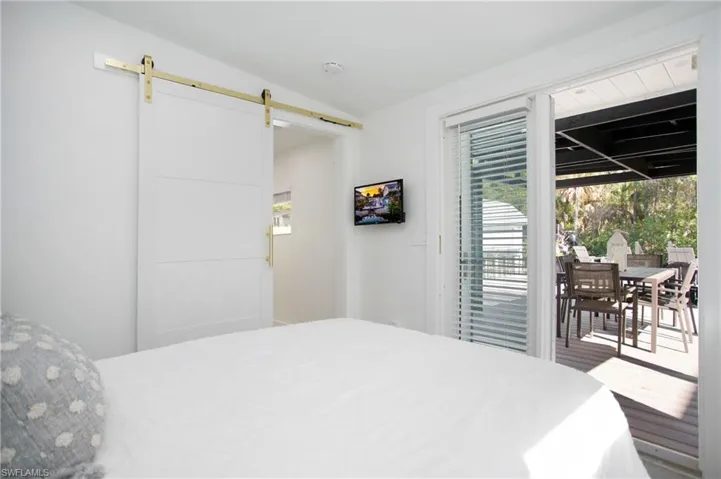 1308  Grand Canal  DR, Naples, FL 34110