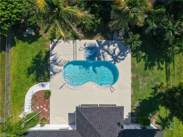 1424 Sw 28th Ter, Cape Coral, Florida 33914