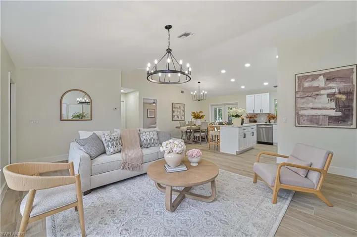 1424 Sw 28th Ter, Cape Coral, Florida 33914