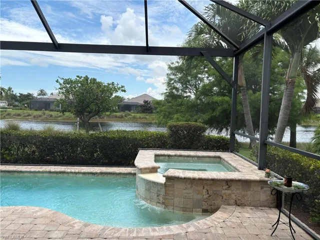6931 Cay Ct, Naples, Florida 34113