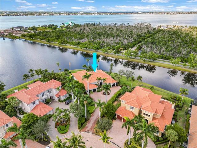 Breathtaking views of the lake and the preserve.