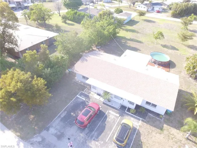 317 Tarpon Dr, Cape Coral, Florida 33904
