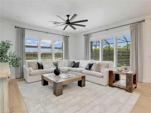 4130  Aspen Chase  DR, Naples, FL 34119