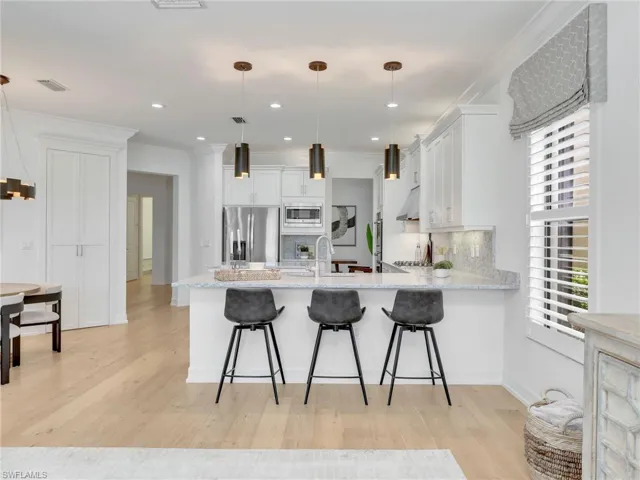 4130  Aspen Chase  DR, Naples, FL 34119