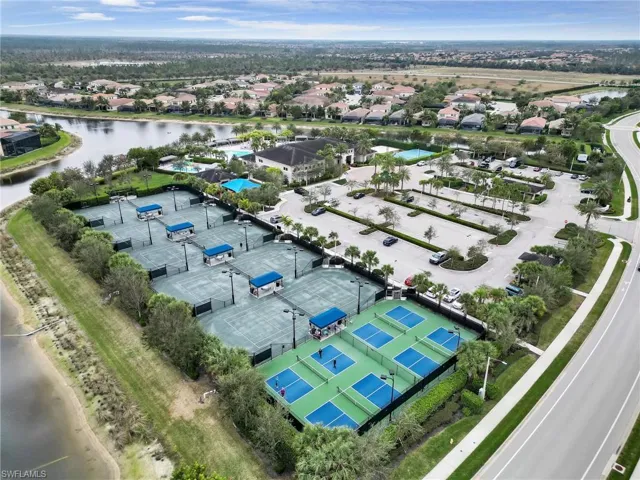 4130  Aspen Chase  DR, Naples, FL 34119