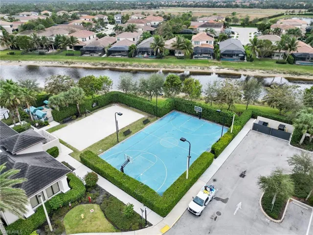 4130  Aspen Chase  DR, Naples, FL 34119