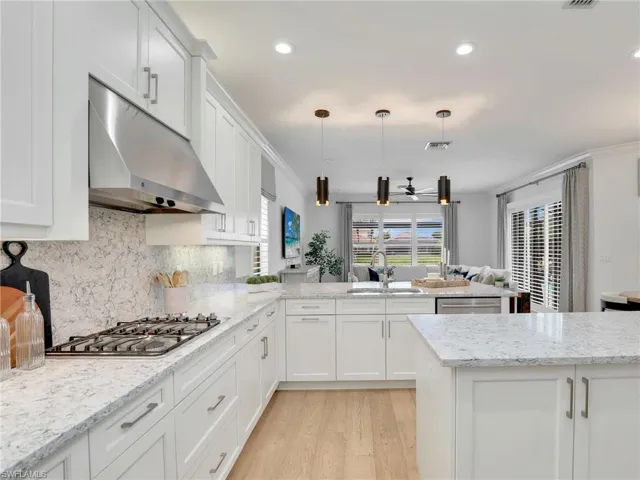 4130  Aspen Chase  DR, Naples, FL 34119
