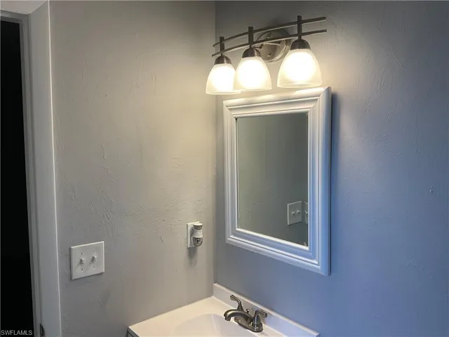 Bathroom with sink