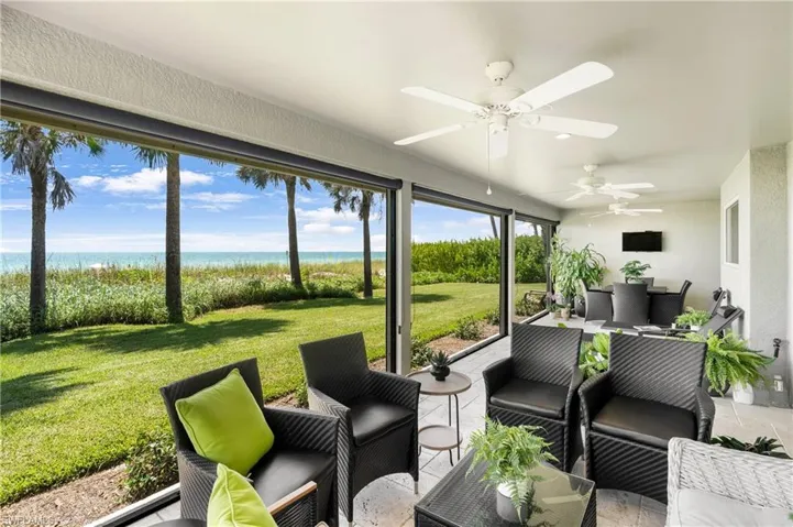 10173 Gulf Shore Dr, Naples, Florida 34108