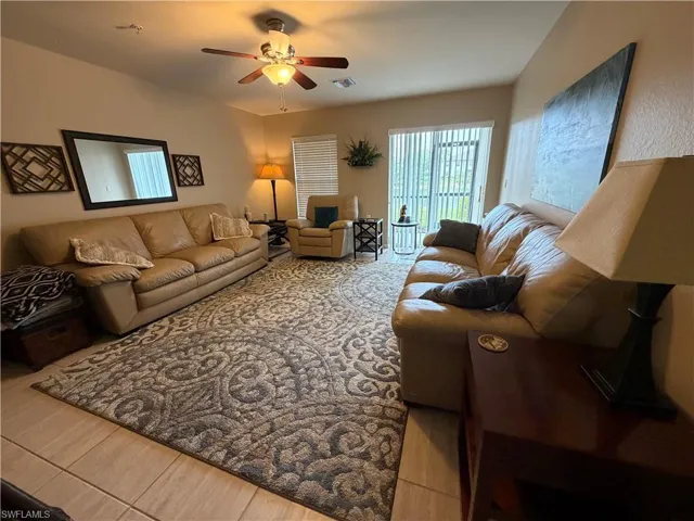 9073 Gervais Cir 1007, Naples, Florida 34120