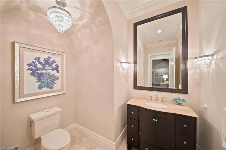 106 Eugenia Dr, Naples, Florida 34108
