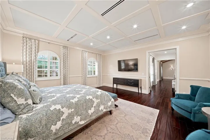 106 Eugenia Dr, Naples, Florida 34108