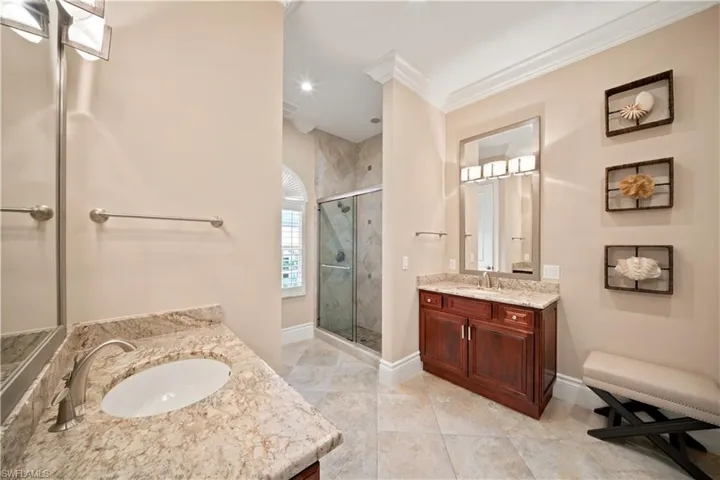 106 Eugenia Dr, Naples, Florida 34108
