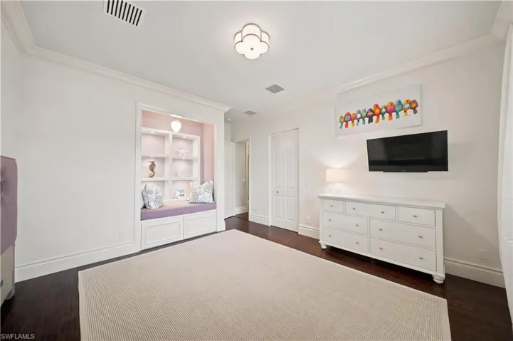 106 Eugenia Dr, Naples, Florida 34108