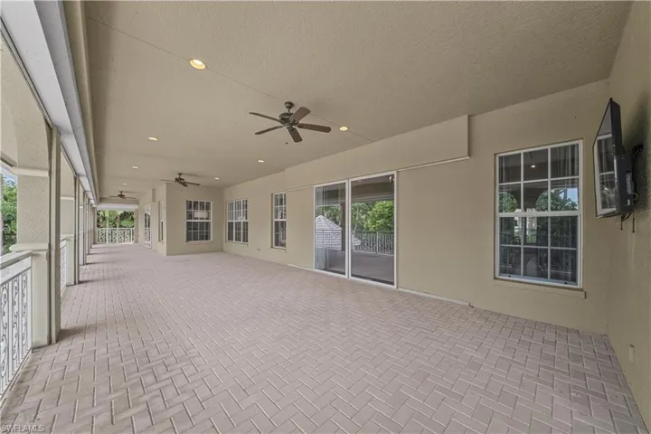 106 Eugenia Dr, Naples, Florida 34108