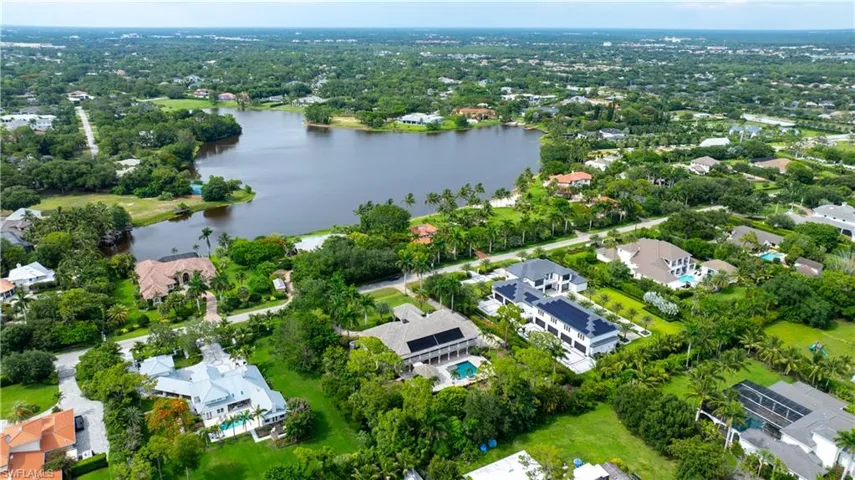 106 Eugenia Dr, Naples, Florida 34108