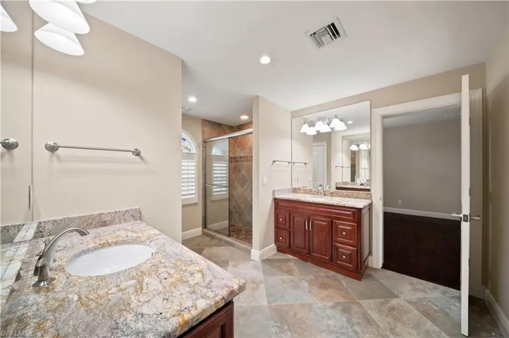 106 Eugenia Dr, Naples, Florida 34108