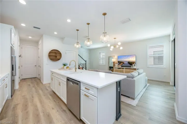 12964 Pembroke Dr, Naples, Florida 34105