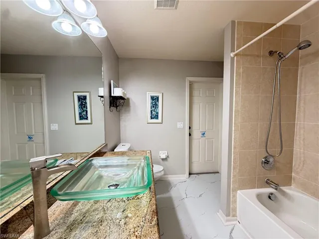 2639 Sw 5th St, Cape Coral, Florida 33991