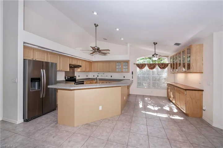 4426 SE 13th  PL, Cape Coral, FL 33904
