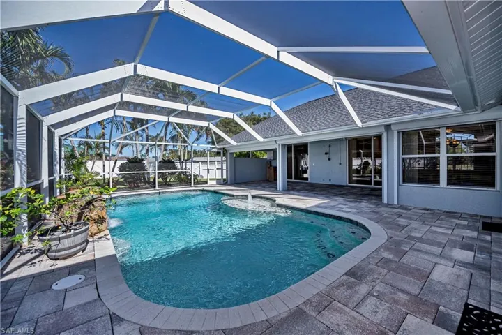 4426 SE 13th  PL, Cape Coral, FL 33904