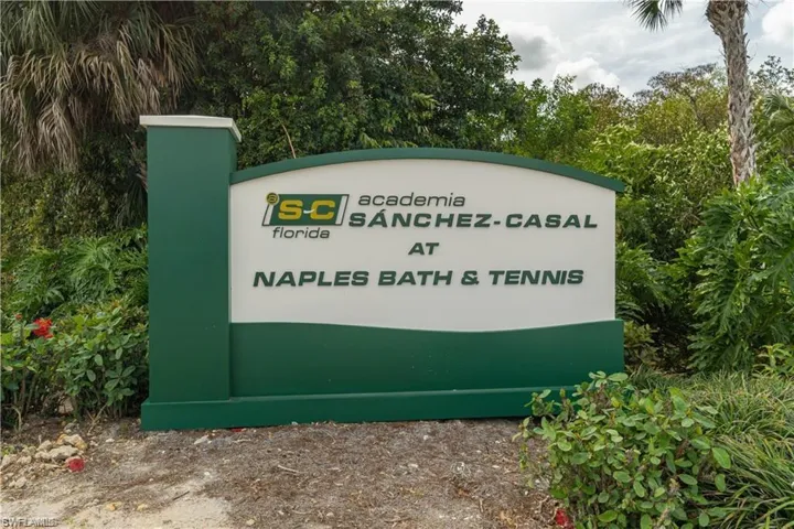 1960  Bald Eagle  DR, Naples, FL 34105
