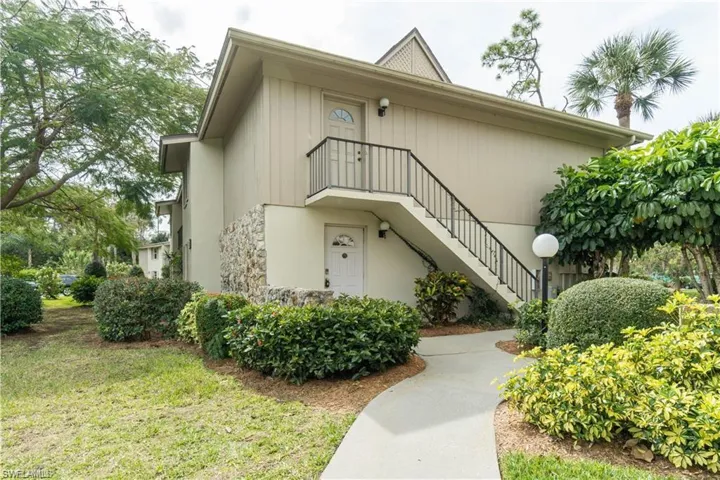 1960  Bald Eagle  DR, Naples, FL 34105