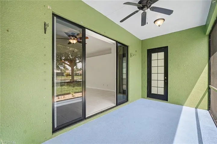 2549 Deerfield Lake Ct, Cape Coral, Florida 33909