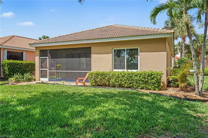2549 Deerfield Lake Ct, Cape Coral, Florida 33909