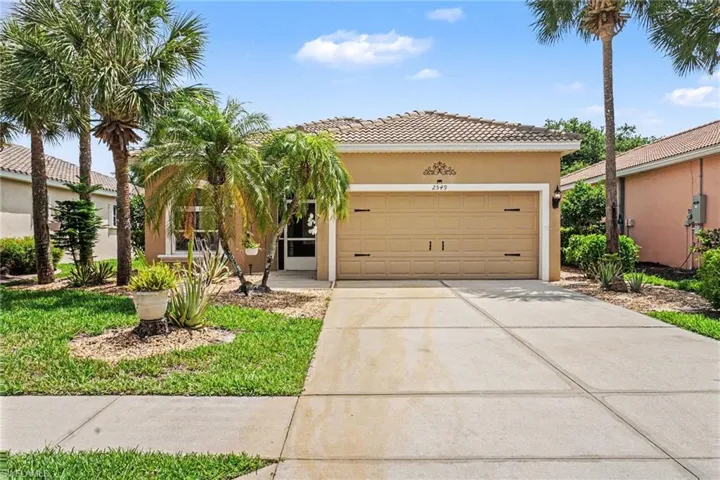 2549 Deerfield Lake Ct, Cape Coral, Florida 33909