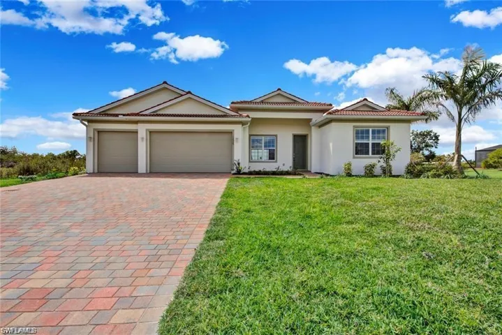 12329 Isabella Dr, Bonita Springs, Florida 34135