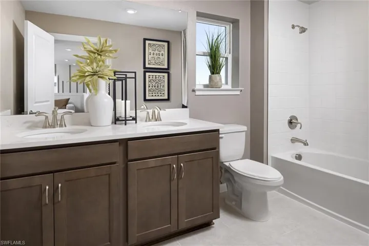 1600  Summerlit  AVE, Naples, FL 34114
