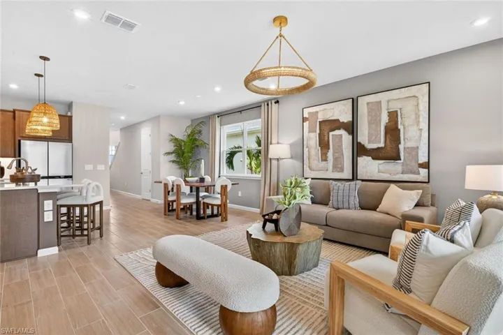 1600  Summerlit  AVE, Naples, FL 34114