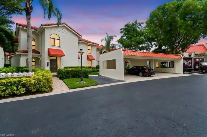 613  Serendipity  DR, Naples, FL 34108