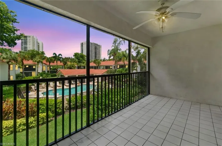 613  Serendipity  DR, Naples, FL 34108