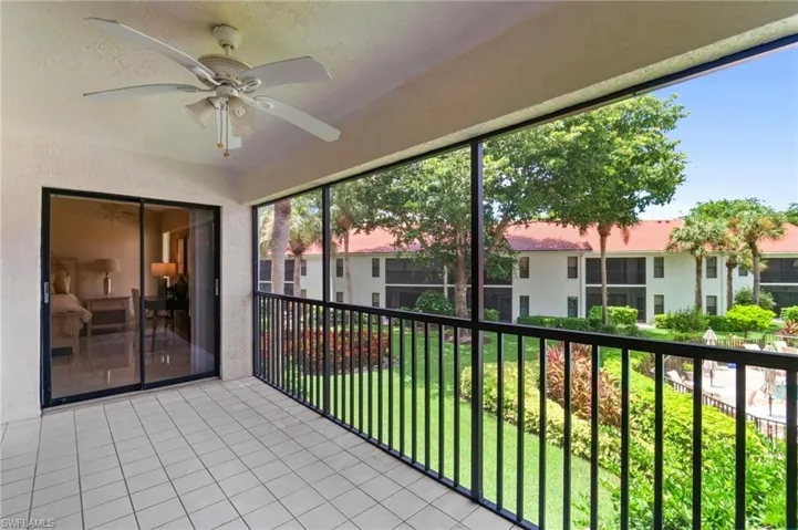 613  Serendipity  DR, Naples, FL 34108