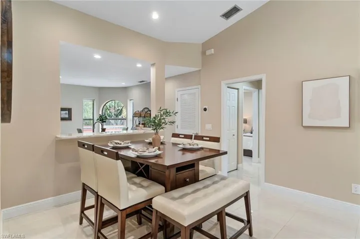 613  Serendipity  DR, Naples, FL 34108