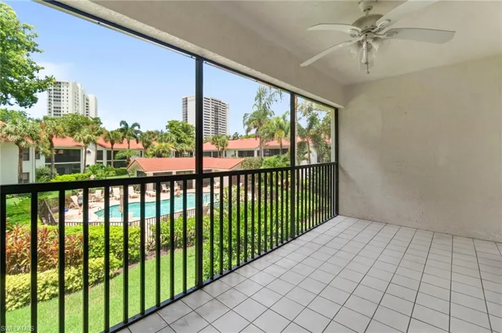 613  Serendipity  DR, Naples, FL 34108