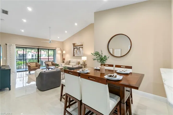 613  Serendipity  DR, Naples, FL 34108