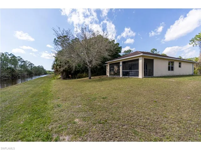 1234 Ravenswood ST E, LEHIGH ACRES FL 33974