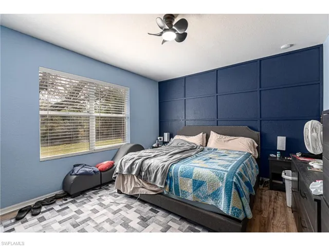 1234 Ravenswood ST E, LEHIGH ACRES FL 33974